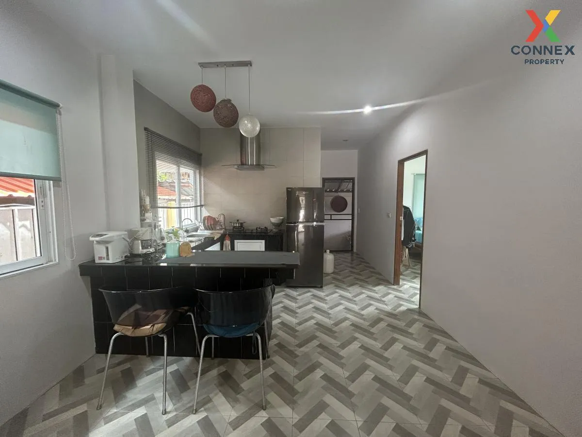 For Sale For sale: 2 bedroom, 2 bathroom single house, Soi Chamch
