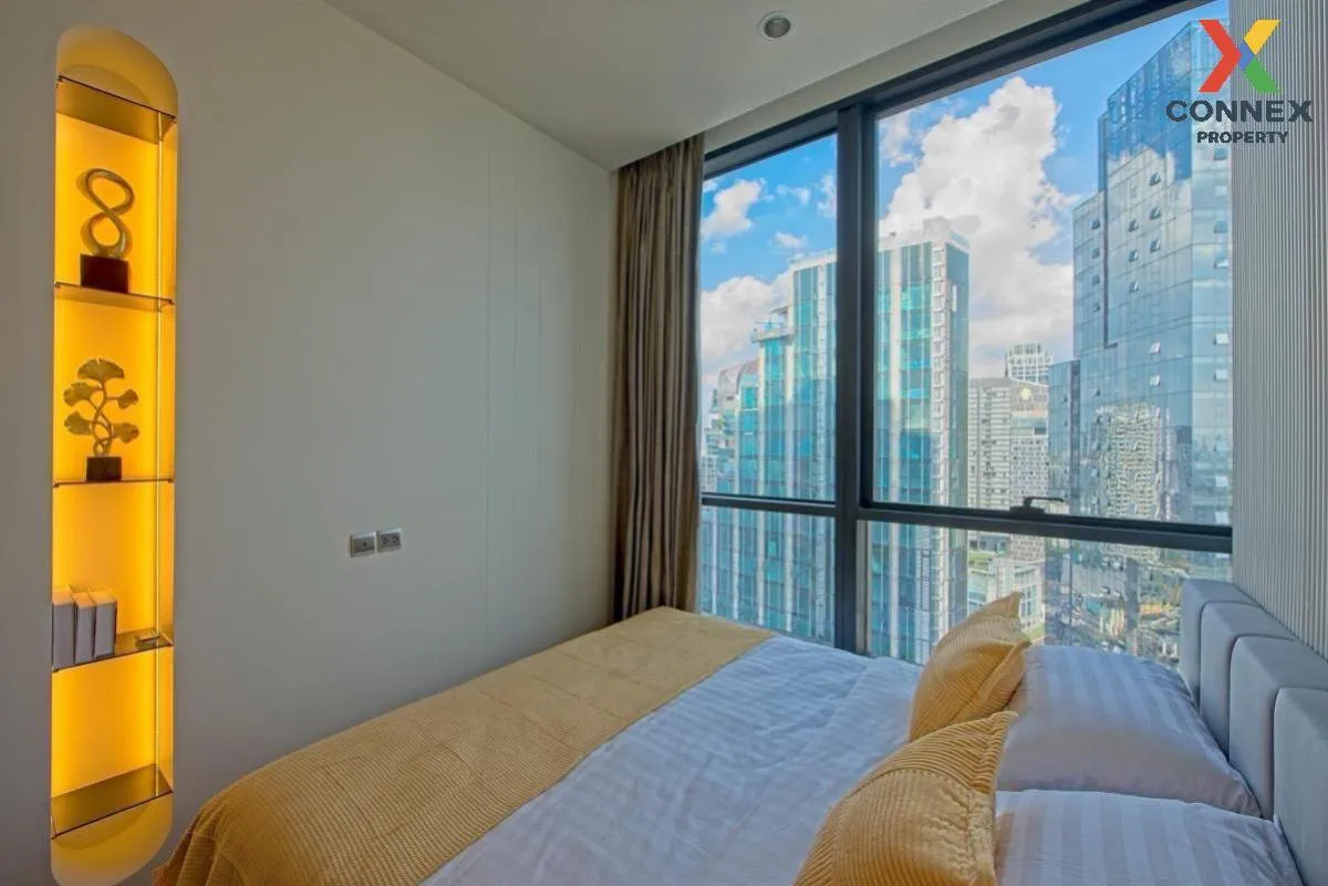 For Sale Condo , The Esse Sukhumvit 36 , nice view , high floor , 4