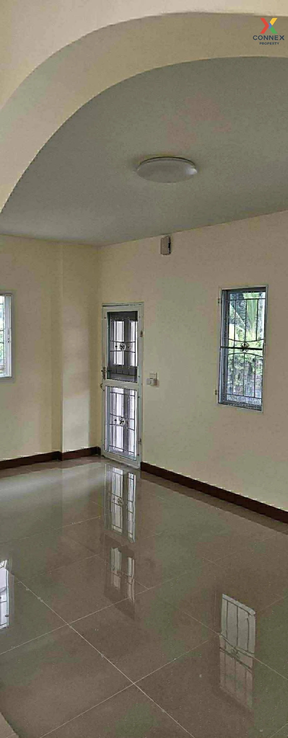 For Rent House , Casa Ville Ramkhamhaeng - Wongwaen , wide fronta