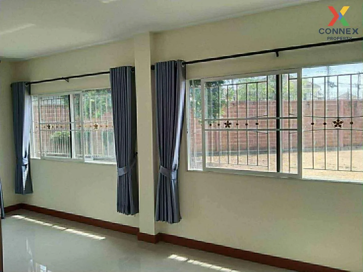 For Rent House , Casa Ville Ramkhamhaeng - Wongwaen , wide fronta