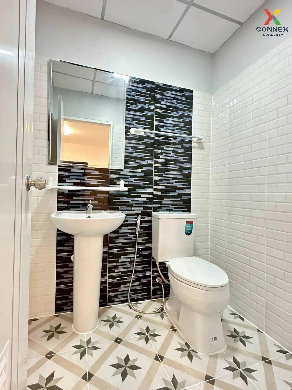 For Sale House , Baan Pruksa 14 A Bangbuathong , corner unit , Ba