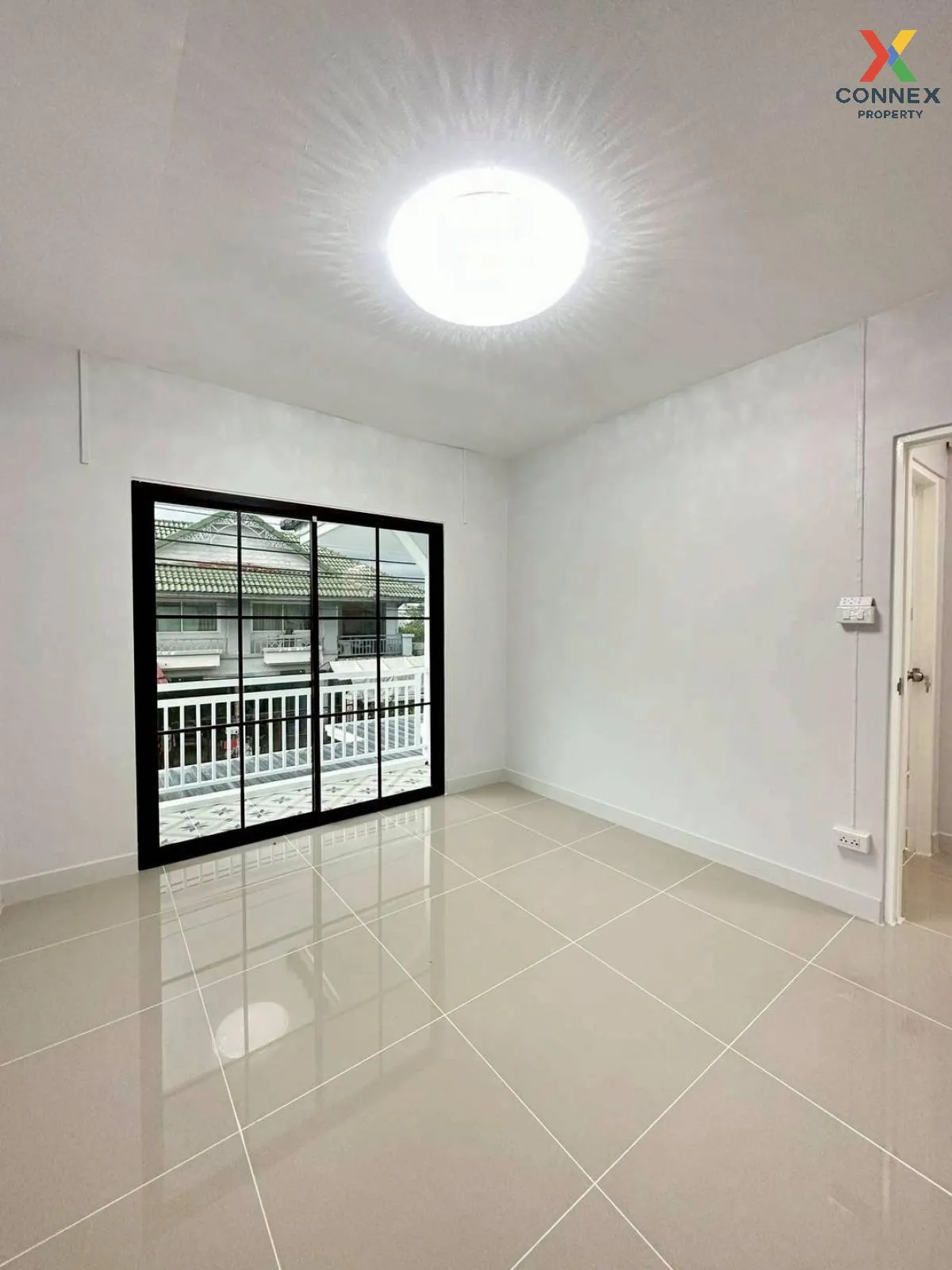 For Sale House , Baan Pruksa 14 A Bangbuathong , corner unit , Ba