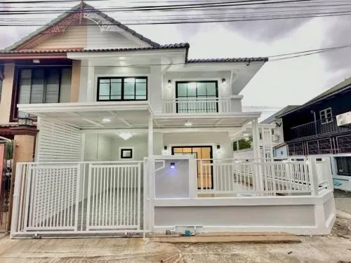 For Sale House , Baan Pruksa 14 A Bangbuathong , corner unit , Bang Khu Rat , Bang Bua Thong , Nonthaburi , CX-126192