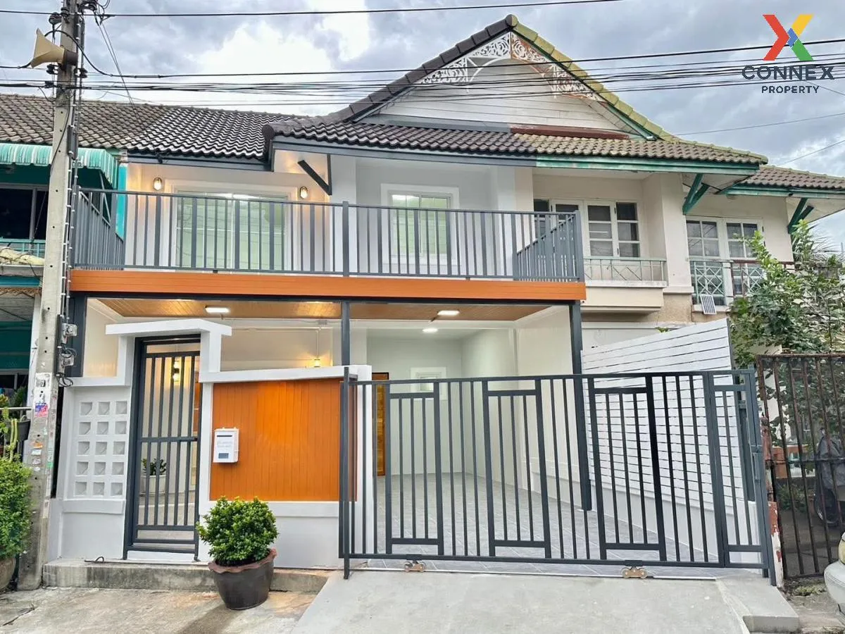 For Sale Townhouse/Townhome  , Baan Pruksa 18 Bangyai , newly ren 1