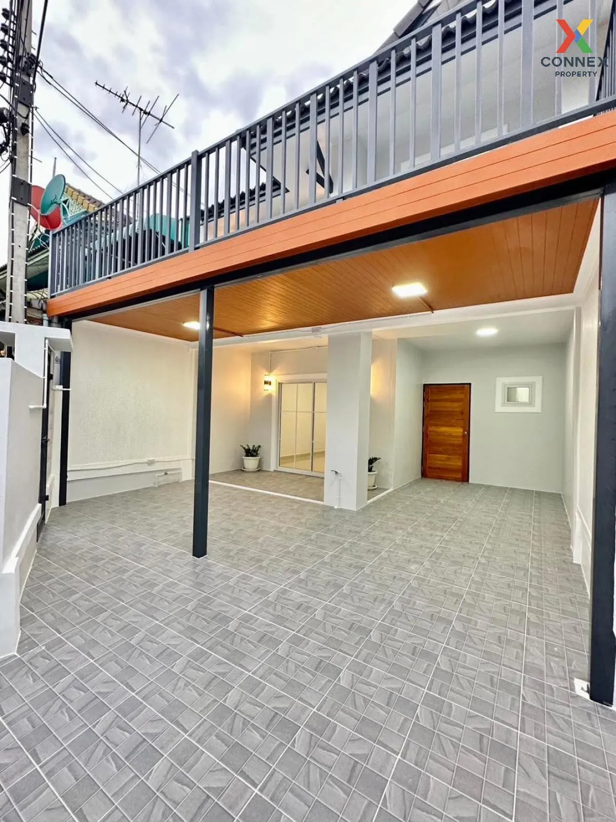 For Sale Townhouse/Townhome  , Baan Pruksa 18 Bangyai , newly ren 2