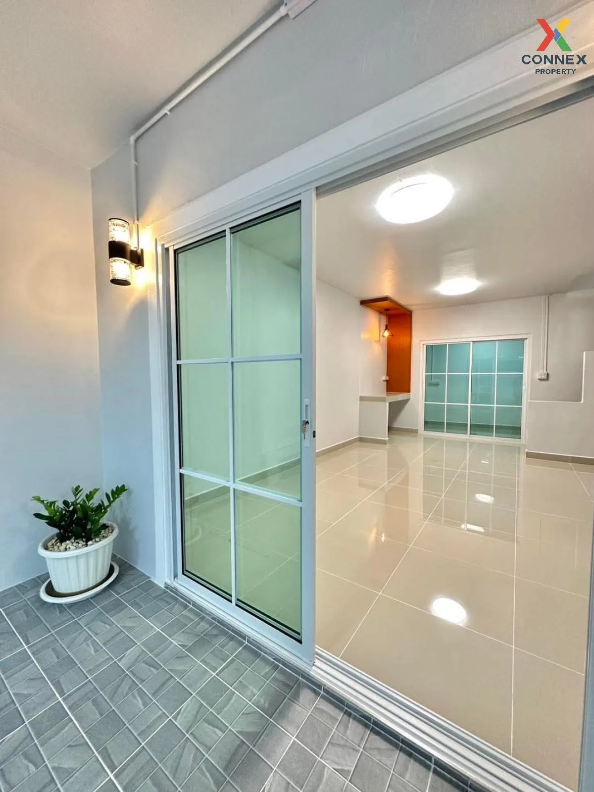 For Sale Townhouse/Townhome  , Baan Pruksa 18 Bangyai , newly ren