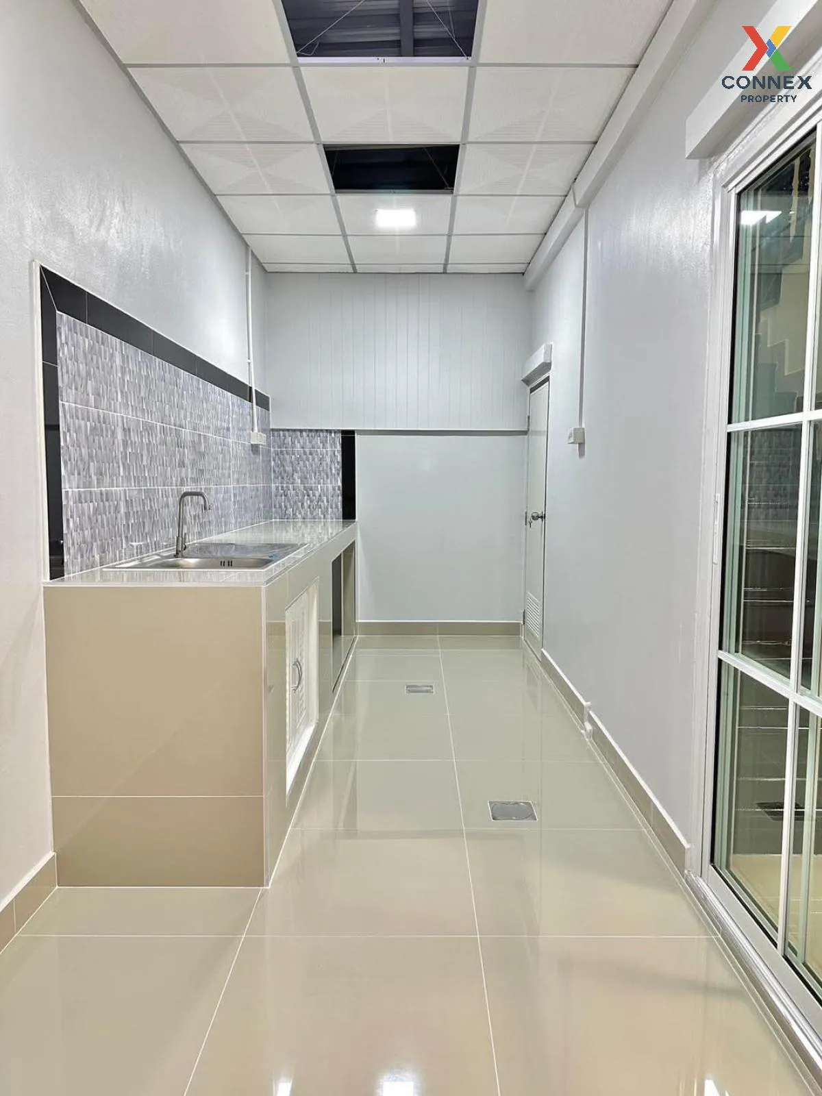 For Sale Townhouse/Townhome  , Baan Pruksa 18 Bangyai , newly ren