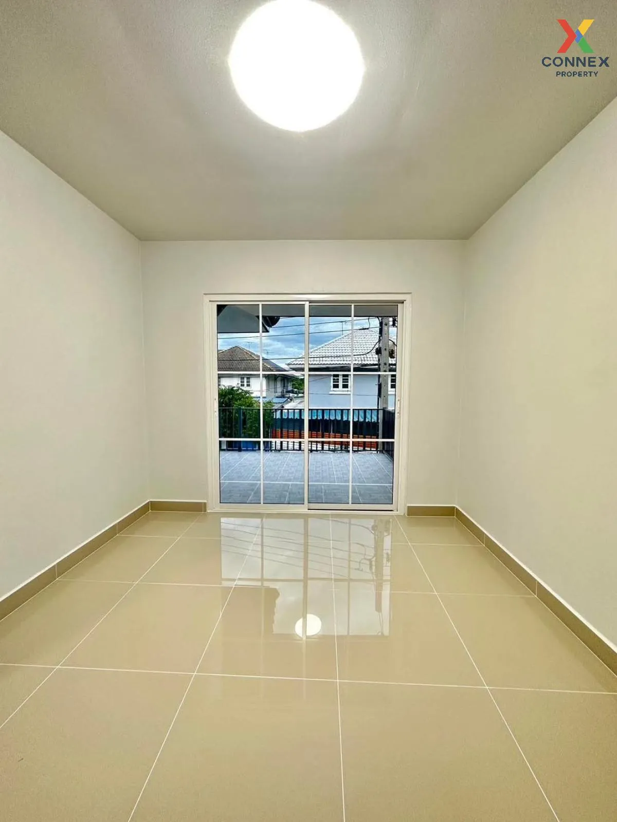 For Sale Townhouse/Townhome  , Baan Pruksa 18 Bangyai , newly ren