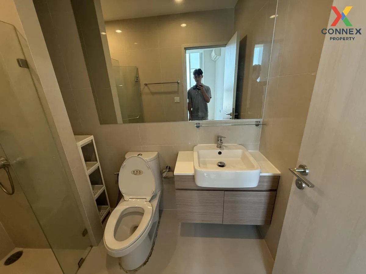 For Rent Condo , Noble Revolve Ratchada , nice view , high floor 