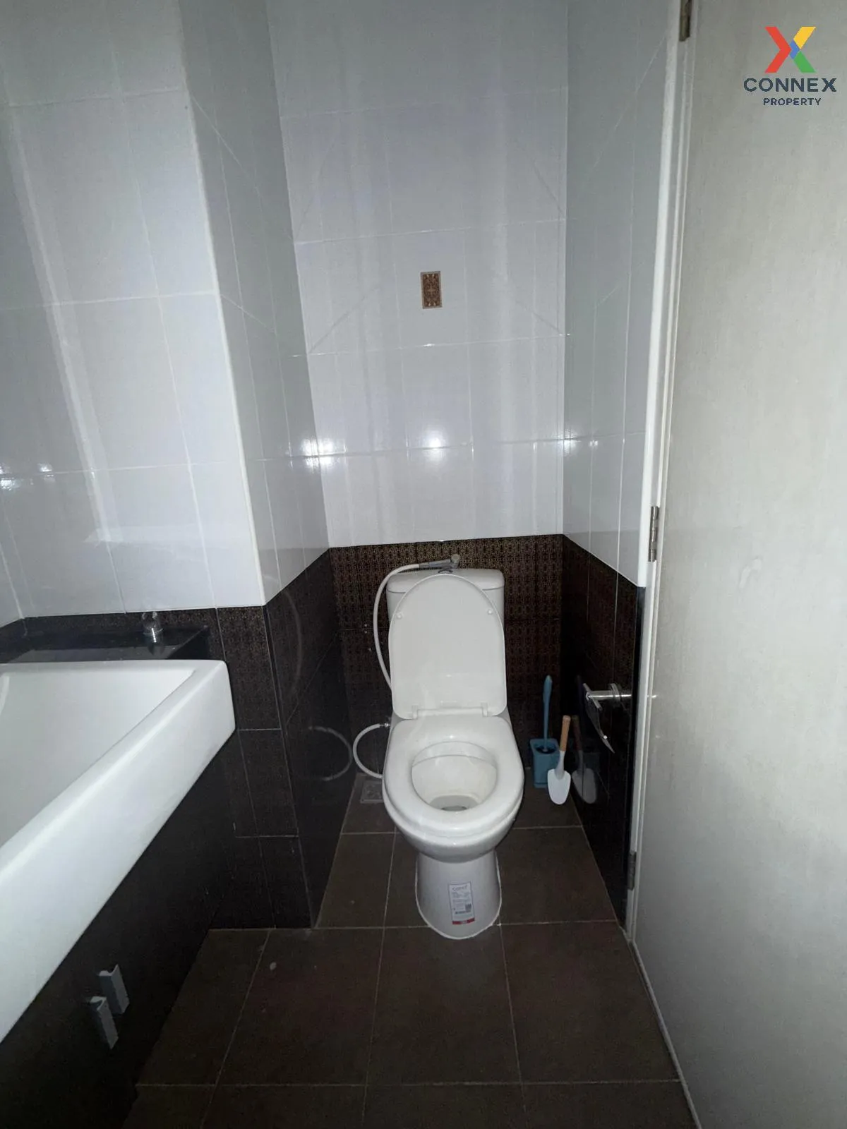 ขายคอนโด  อัสสกาญจน์ เพลส ศรีนครินทร์ มีนบุรี เขต มีนบุรี กรุงเทพ