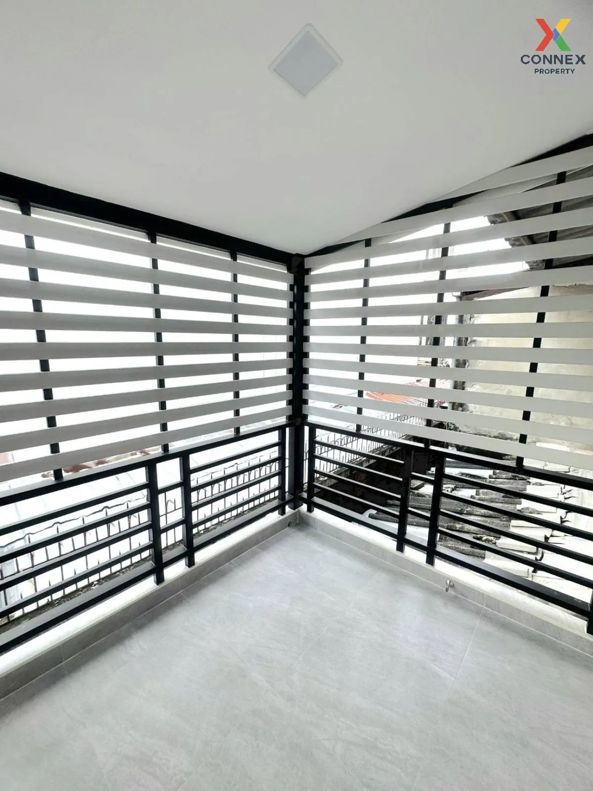 For Sale Townhouse/Townhome  , Rom Sai Village Khlong Lam Chiak 1