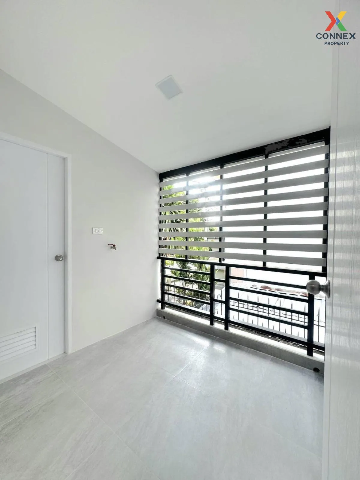 For Sale Townhouse/Townhome  , Rom Sai Village Khlong Lam Chiak 1