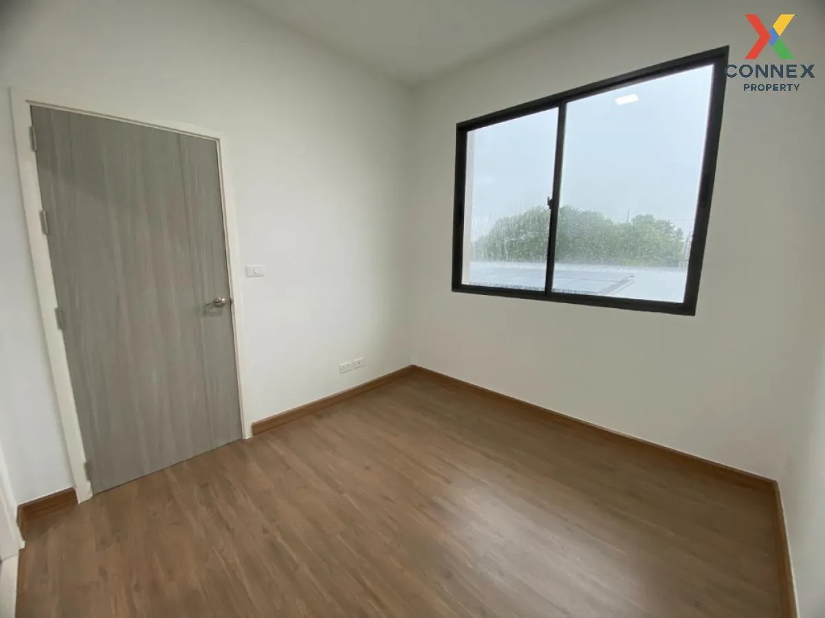 For Sale Townhouse/Townhome  , Patio Lat Krabang-Motorway , ARL-L 3