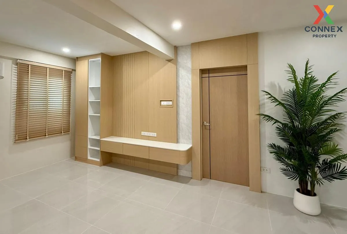 เช่าบ้านเดี่ยวให้เช่า,หัวหมากซอย 9 รีโนเวทใหม่ หัวหมาก เขต บางกะป