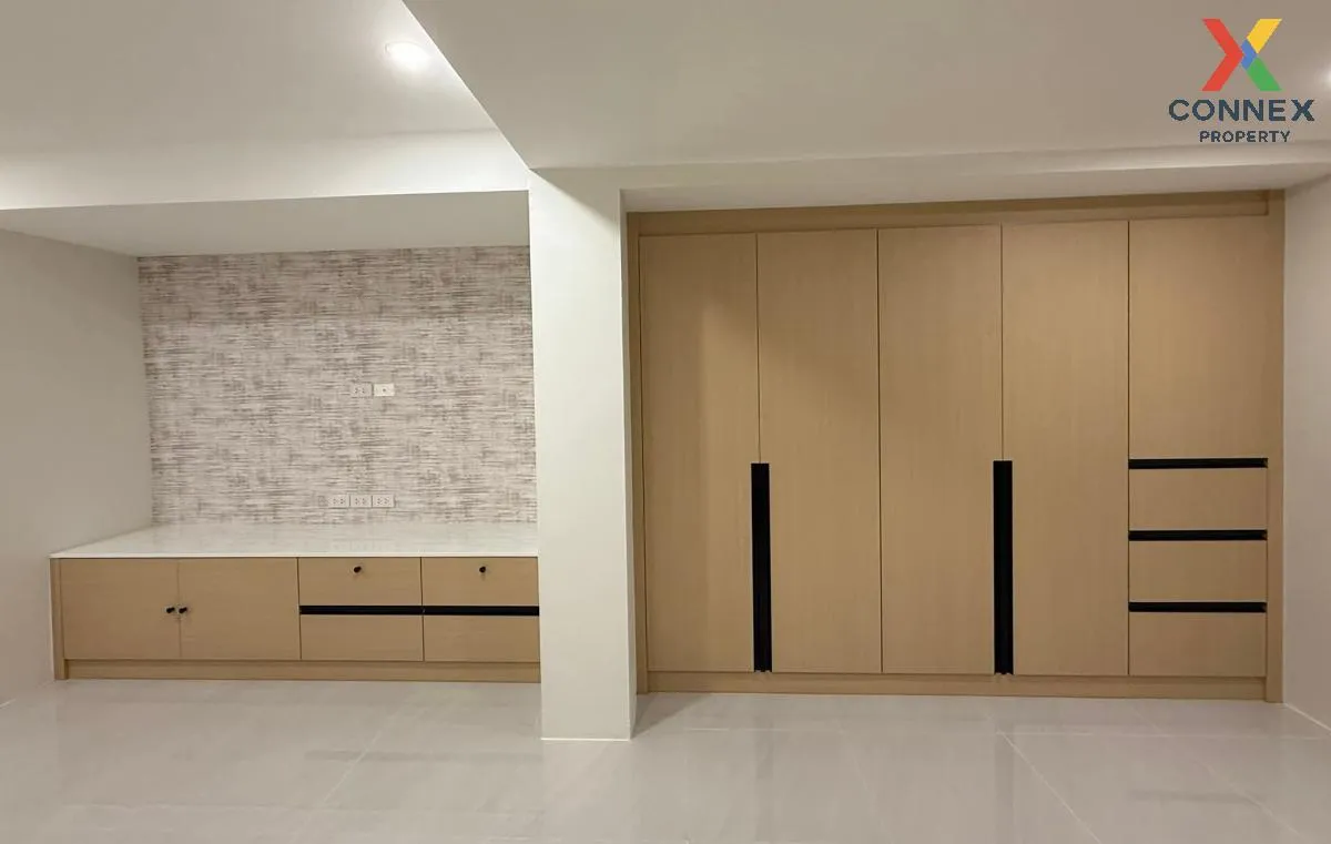 เช่าบ้านเดี่ยวให้เช่า,หัวหมากซอย 9 รีโนเวทใหม่ หัวหมาก เขต บางกะป