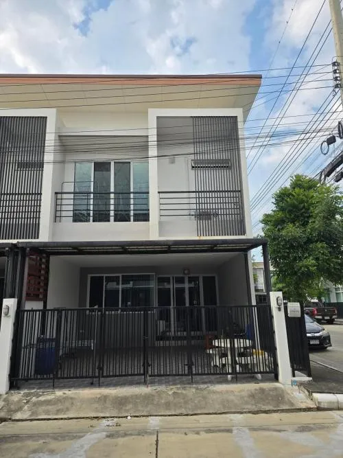 ขายทาวน์เฮ้าส์/ทาวน์โฮม  เดอะ มิราเคิล เพชรเกษม 63 โครงการ 3 MRT-หลักสอง หลักสอง เขต บางแค กรุงเทพ CX-126524