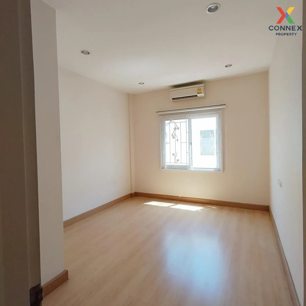 For Sale Townhouse/Townhome  , Prinyaluck Light Rama 5 , Bang Kra