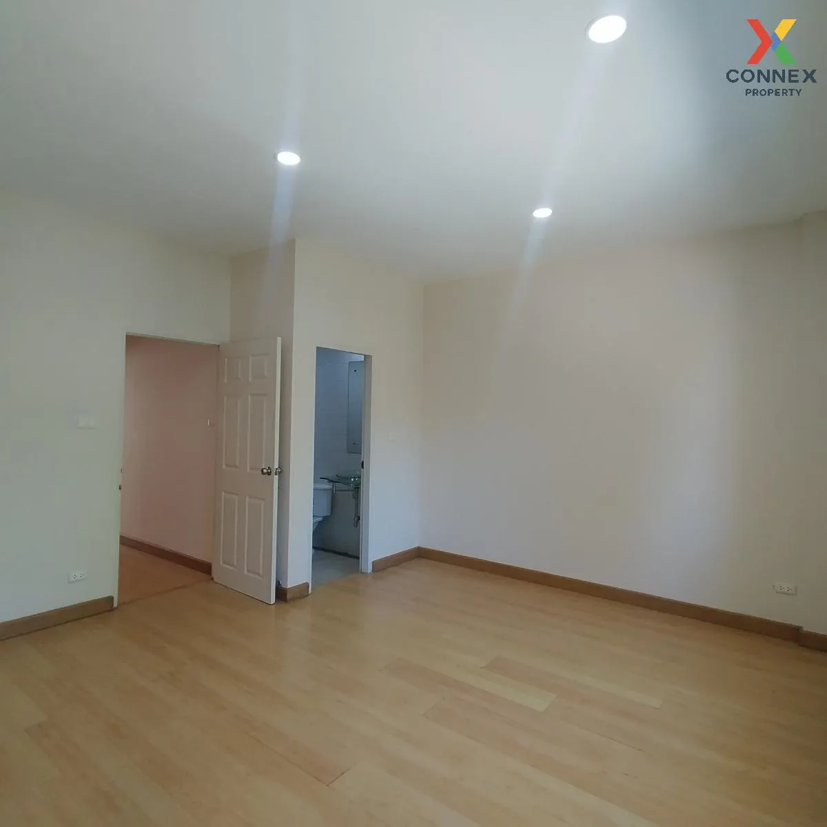 For Sale Townhouse/Townhome  , Prinyaluck Light Rama 5 , Bang Kra