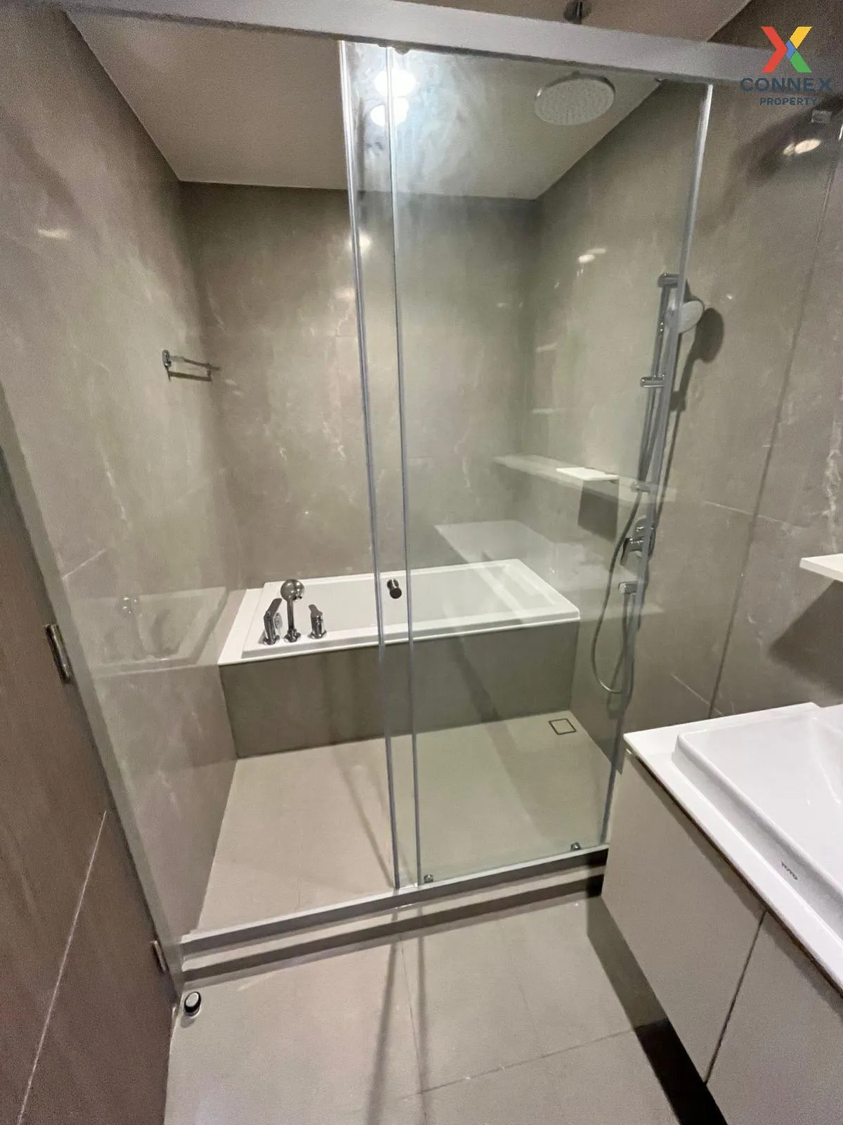For Rent Condo , The Issara Sathorn , BTS-Chong Nonsi , Thungmaha 3