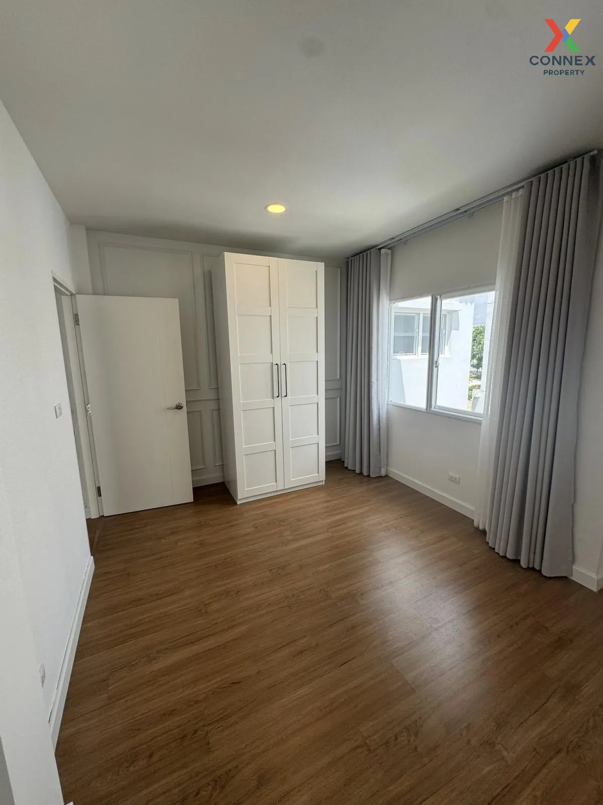 For Rent House , MODEN Bangna - Teparak , wide frontage , Bang Ph