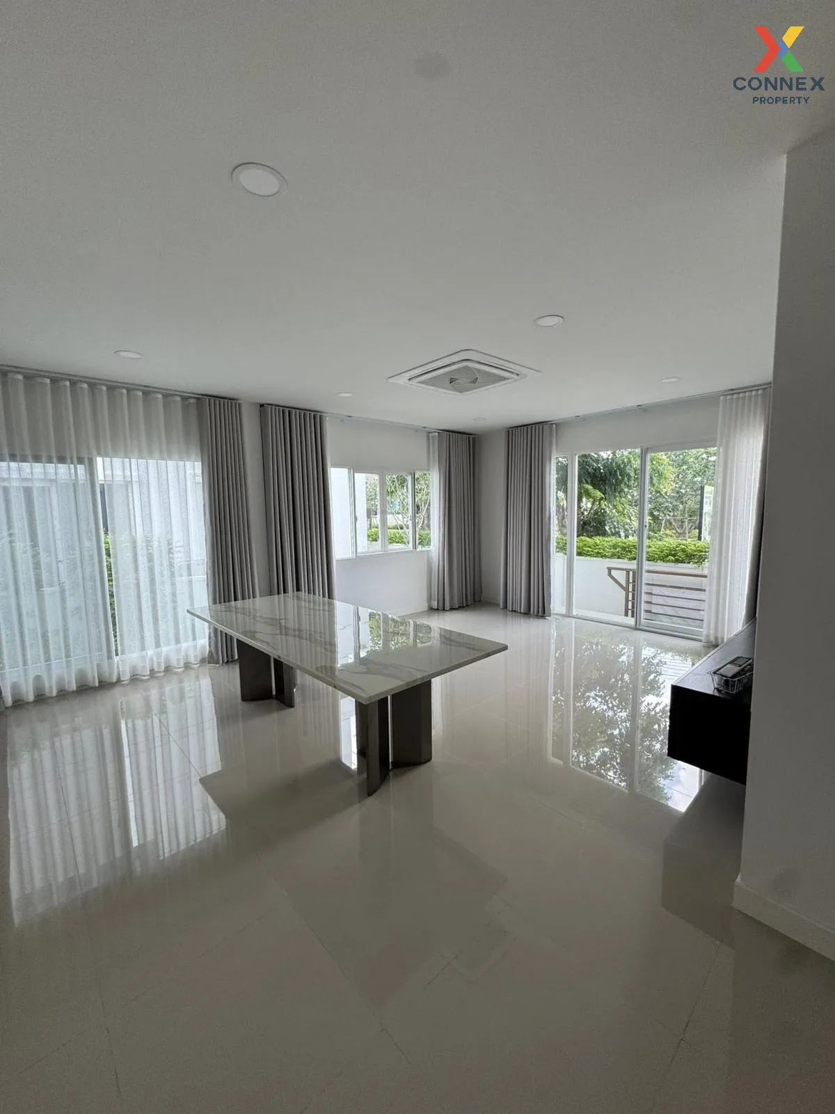 For Rent House , MODEN Bangna - Teparak , wide frontage , Bang Ph