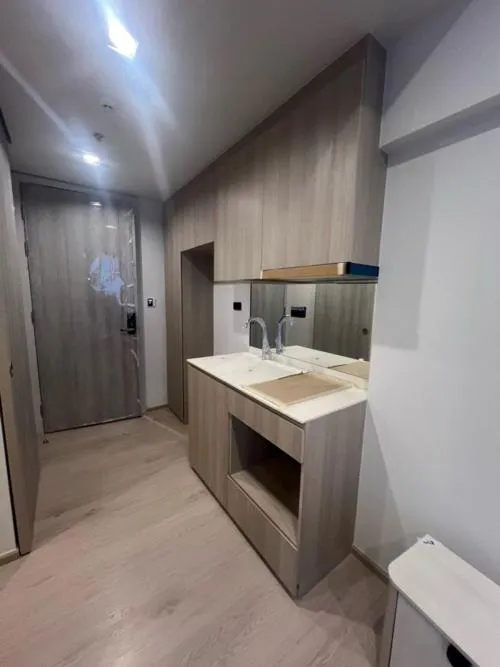 For Rent Condo , Reference Sathorn Wongwianyai , BTS-Wongwian Yai , Bang Lamphu Lang , Khlong San , Bangkok , CX-126582