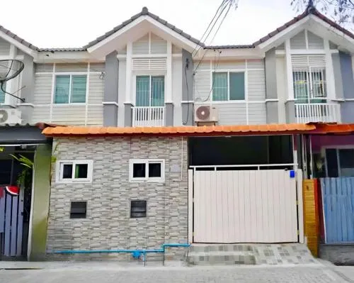 For Rent Townhouse/Townhome  , Pruksa Ville 53/2 Sakae Ngam , Samae Dam , Bang Khun Thian , Bangkok , CX-126596