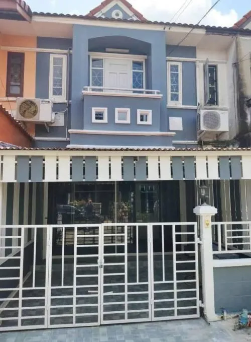For Sale Townhouse/Townhome  , K.C. Ramindra 2 , wide frontage , Sam Wa Tawan Tok , Khlong Sam Wa , Bangkok , CX-126609