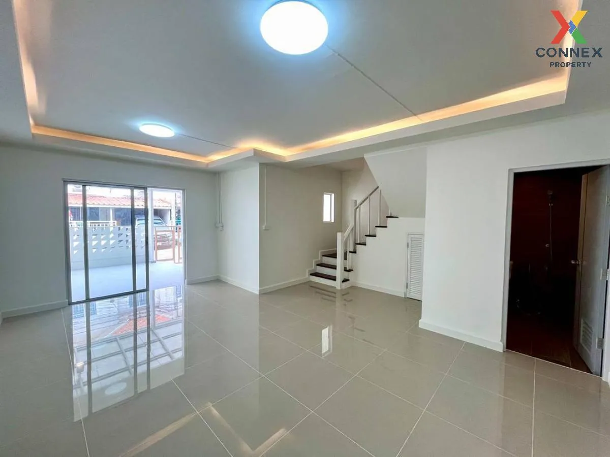 ขายทาวน์เฮ้าส์/ทาวน์โฮม   บ้านพฤกษา 37 บางใหญ่ รีโนเวทใหม่ MRT-ตล 4