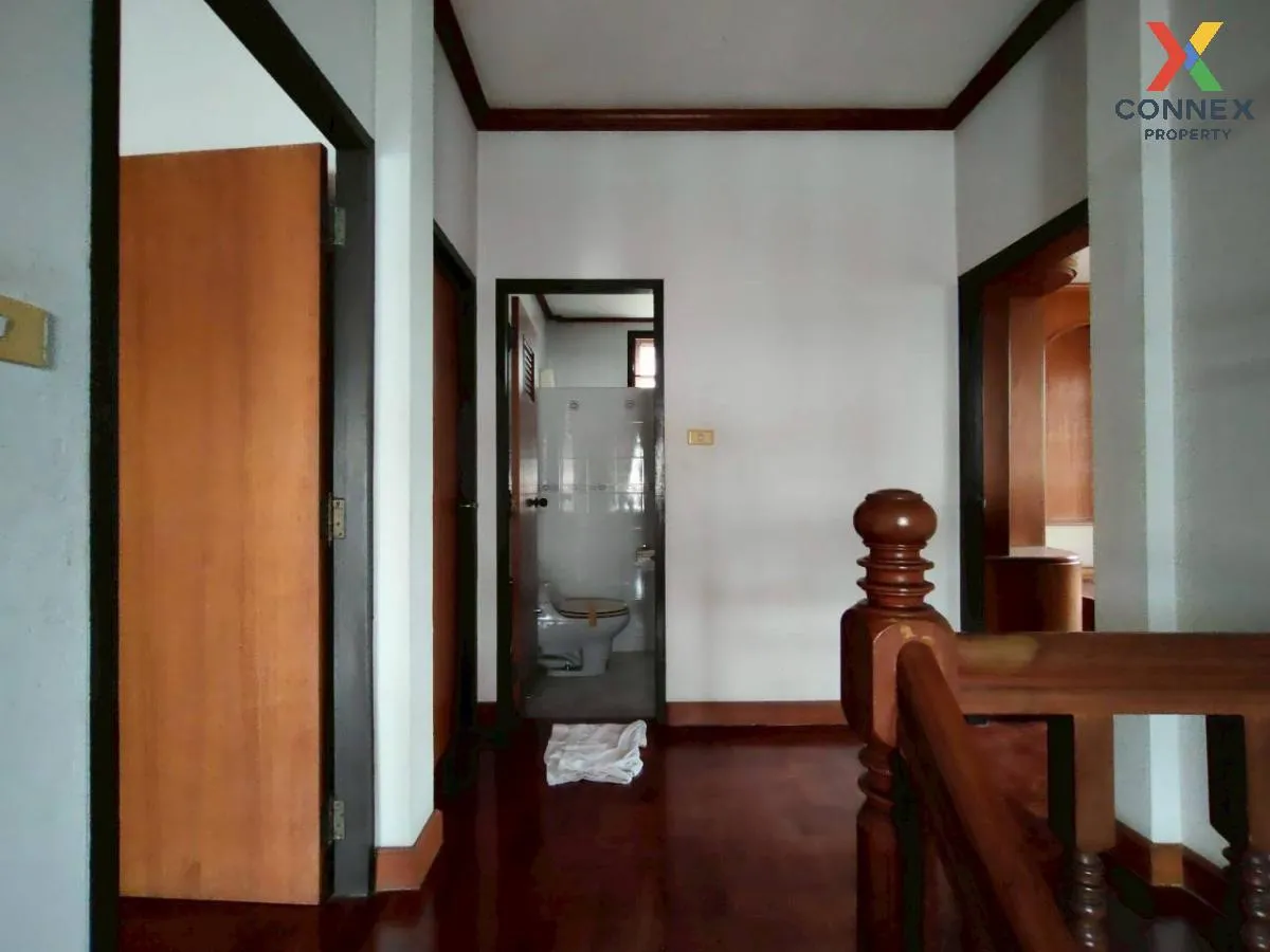 For Sale House , Windmill Villa 2 , wide frontage , Bang Phli Yai