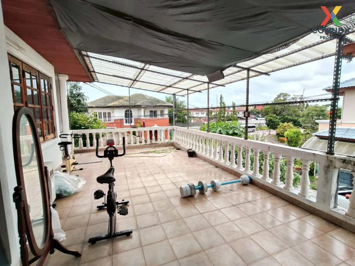 For Sale House , Windmill Villa 2 , wide frontage , Bang Phli Yai