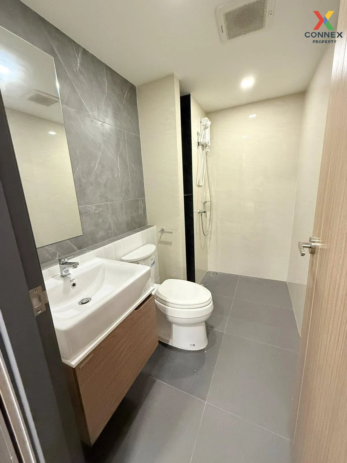 For Rent Condo , The Moment Ratchada 19 , MRT-Ratchadaphisek , Di