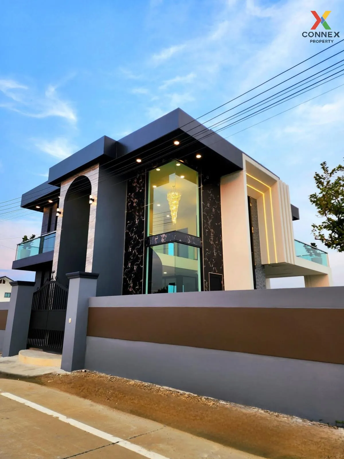For Sale House,central nakorn phathom , nice view , wide frontage 2