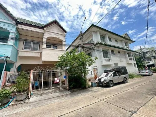 For Sale Townhouse/Townhome  , Buathongthani , corner unit , newly renovated , Bang Bua Thong , Bang Bua Thong , Nonthaburi , CX-126707