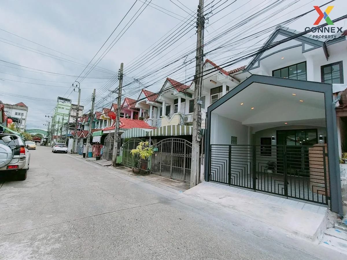 ขายทาวน์เฮ้าส์/ทาวน์โฮม  บ้านมนชญา 1 รีโนเวทใหม่ BTS-แยก คปอ. สาย 2