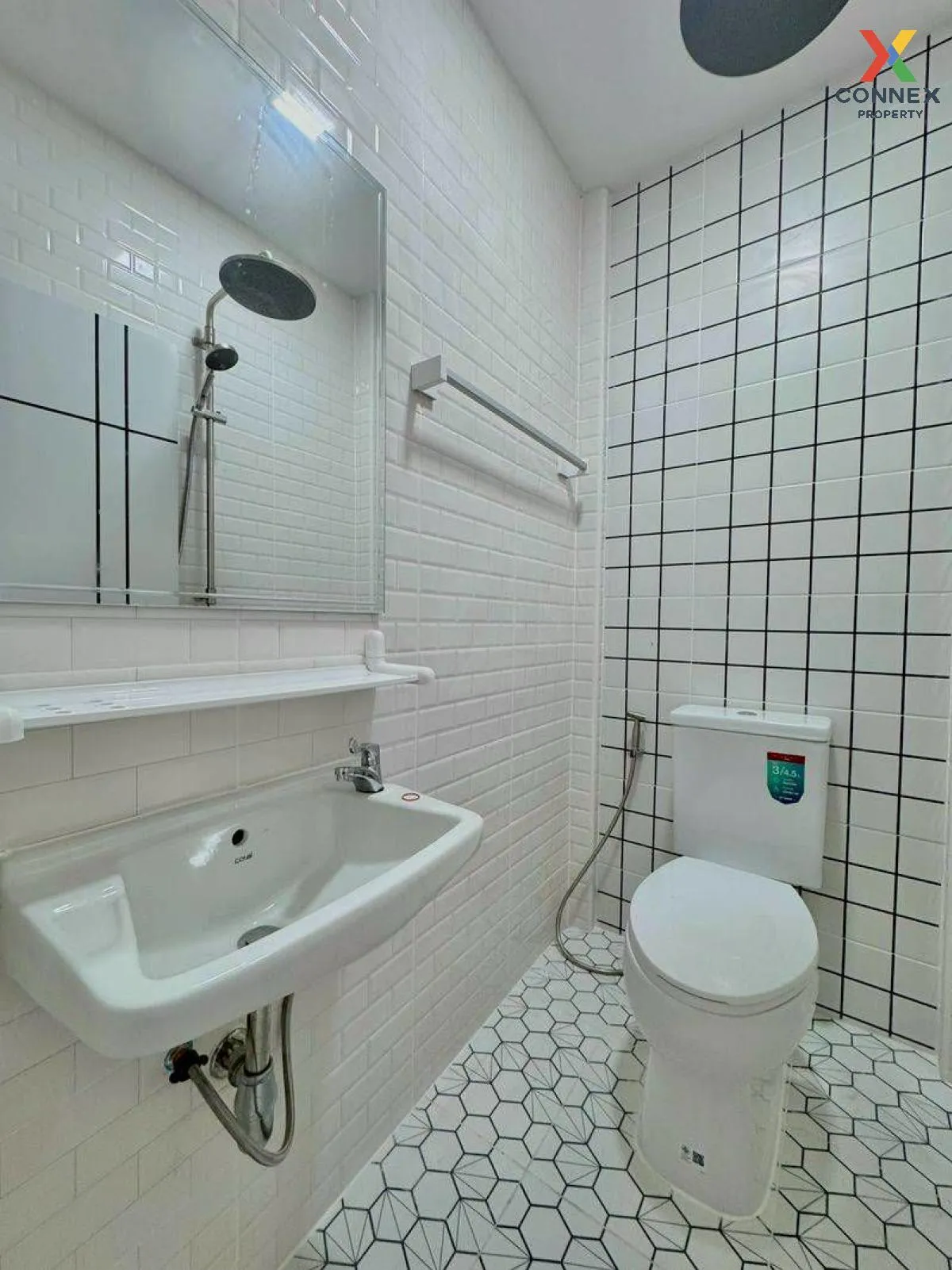 For Sale Townhouse/Townhome  , Asia Home Town , newly renovated ,