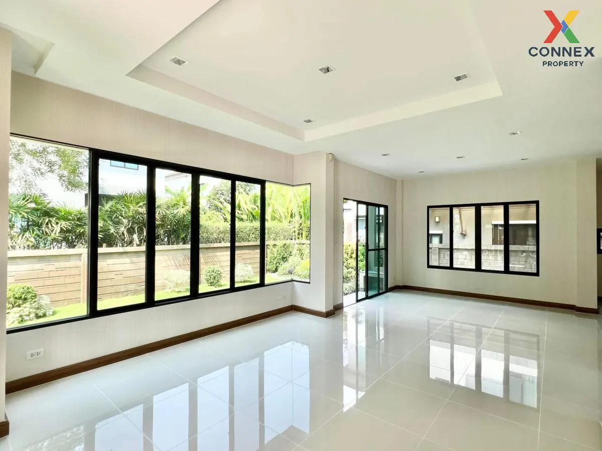For Sale House , Setthasiri Watcharapol - Theprak , newly renovat 3