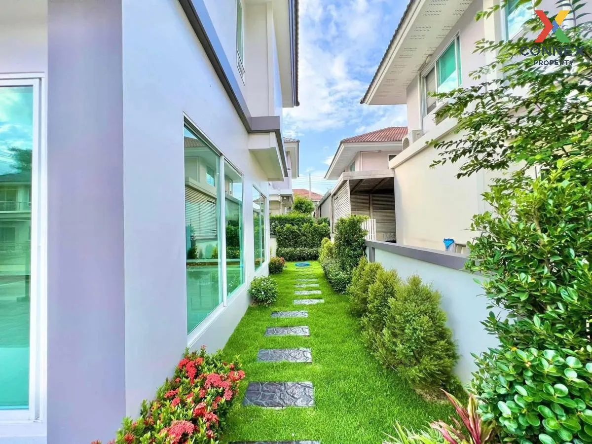 For Sale House , Life Bangkok Boulevard Rangsit , wide frontage ,