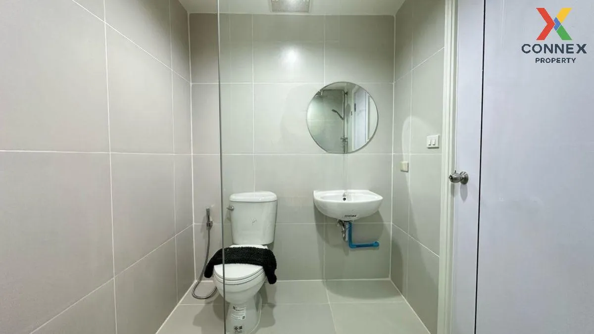 For Rent Condo , Renova Residence , BTS-Phloen Chit , Lumpini , P