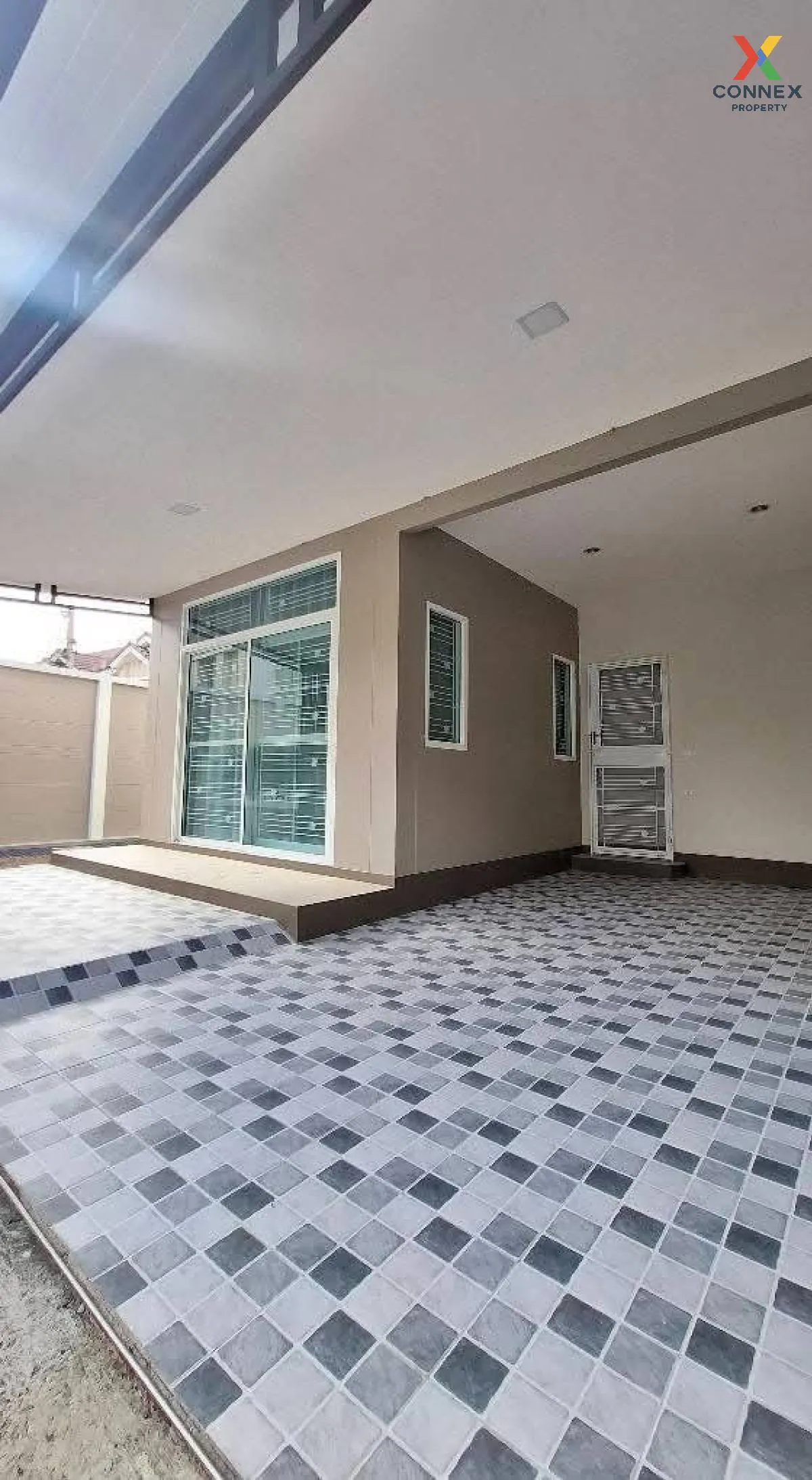 For Sale House , Nonnicha Bangyai 2 , corner unit , newly renovat