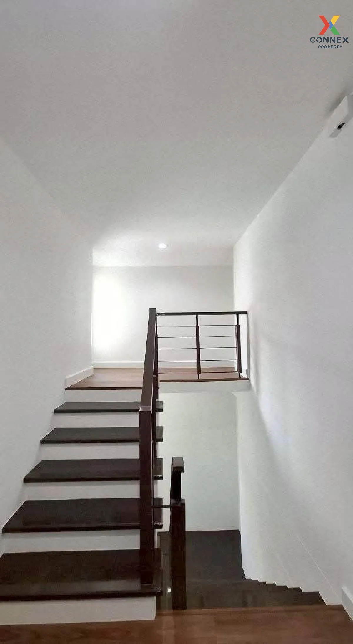 For Sale House , Nonnicha Bangyai 2 , corner unit , newly renovat