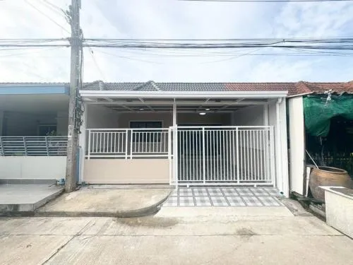 ขายทาวน์เฮ้าส์/ทาวน์โฮม  บ้านบัวทอง 4 บ้านกล้วย-ไทรน้อย รีโนเวทใหม่ พิมลราช บางบัวทอง นนทบุรี CX-126975