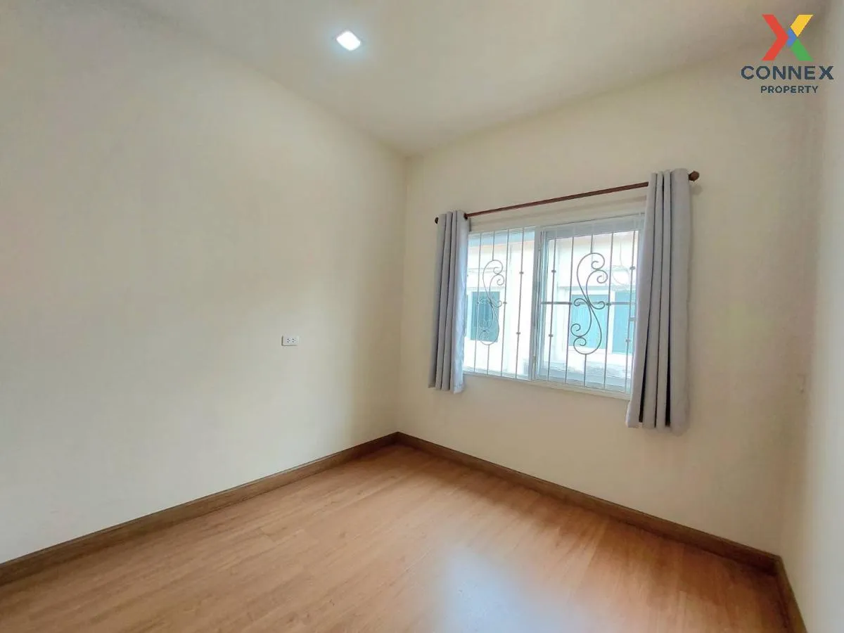 For Sale Townhouse/Townhome  , Golden Town Petchkasem , Nong Khan