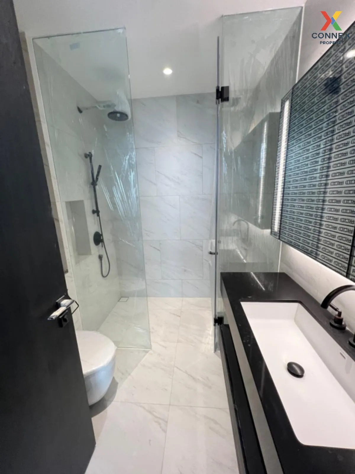 For Sale Condo , Tait Sathorn 12 , high floor , BTS-Saint Louis ,