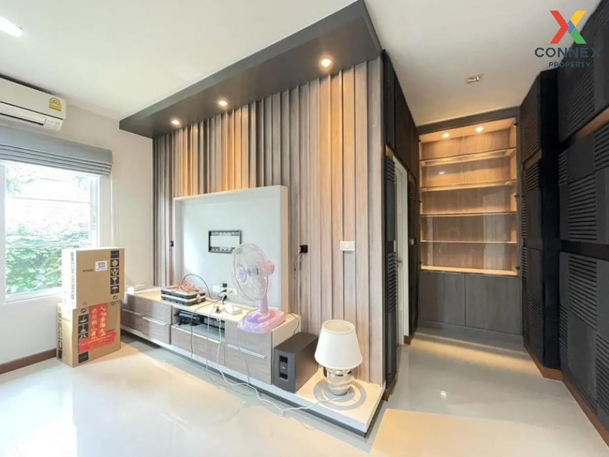 For Sale House , Casa Grand Onnuch - Wongwaen , Dok Mai , Prawet 