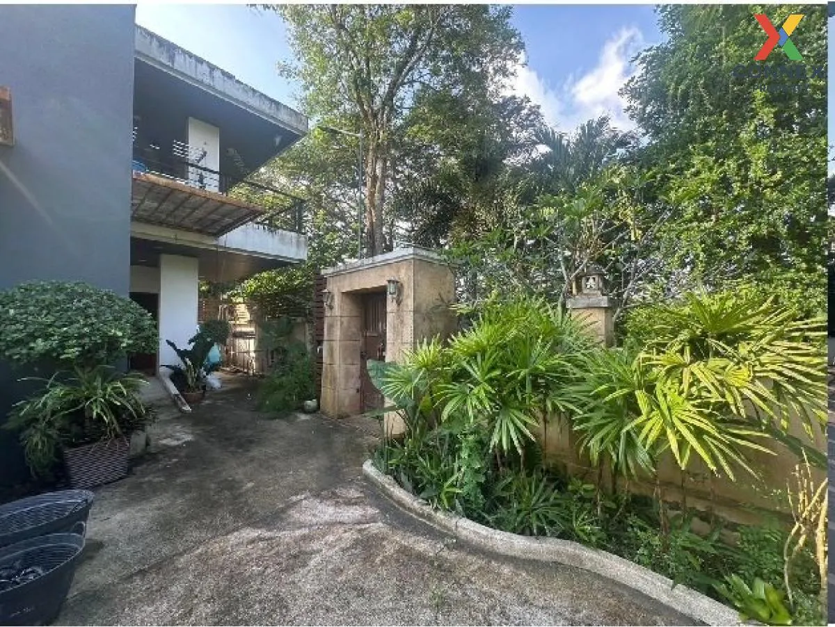For Sale 2 - storey detached house 159.4 sq m. Phonphichai Road H 4