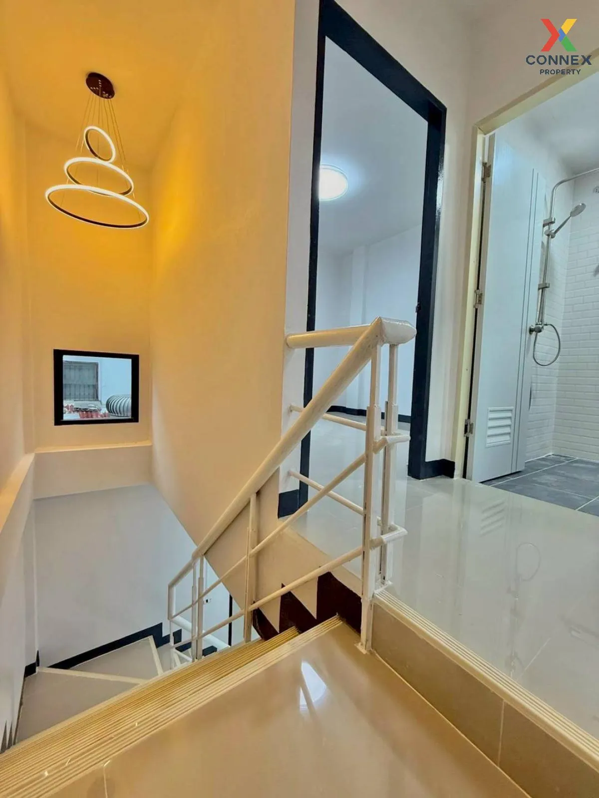 For Sale Townhouse/Townhome  , Pimonrat 2 , newly renovated , Phi