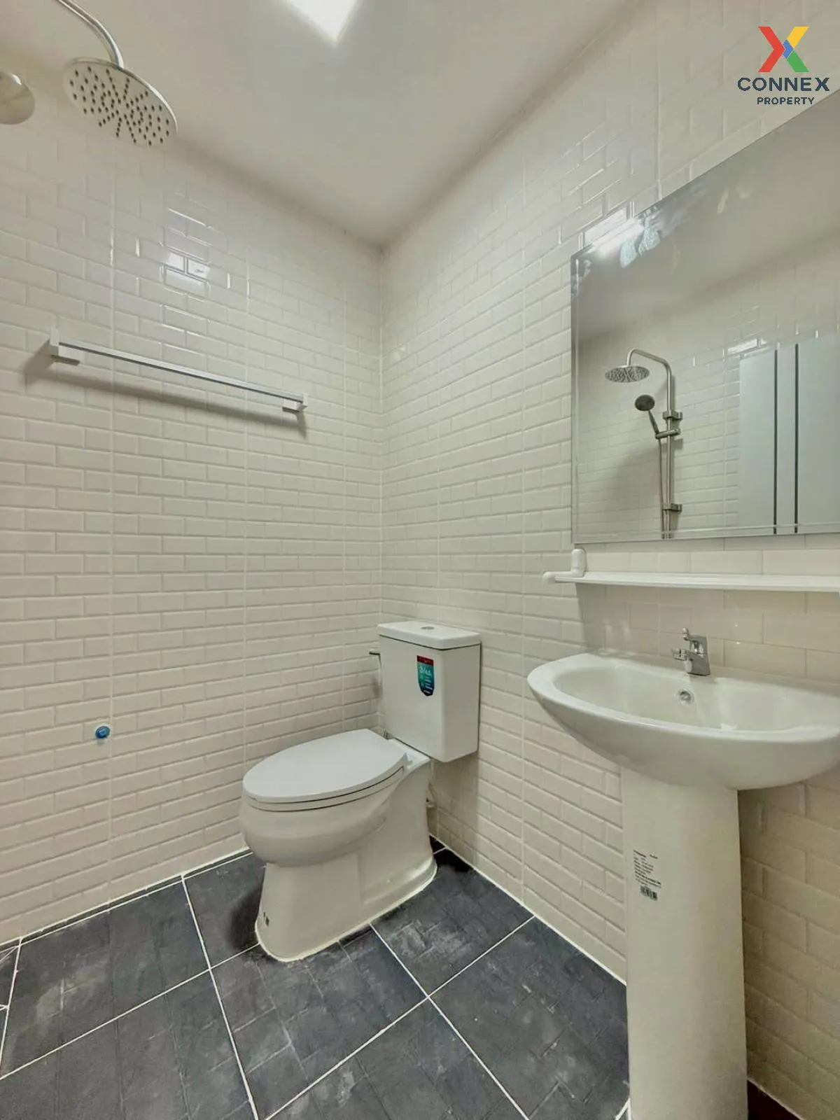For Sale Townhouse/Townhome  , Pimonrat 2 , newly renovated , Phi