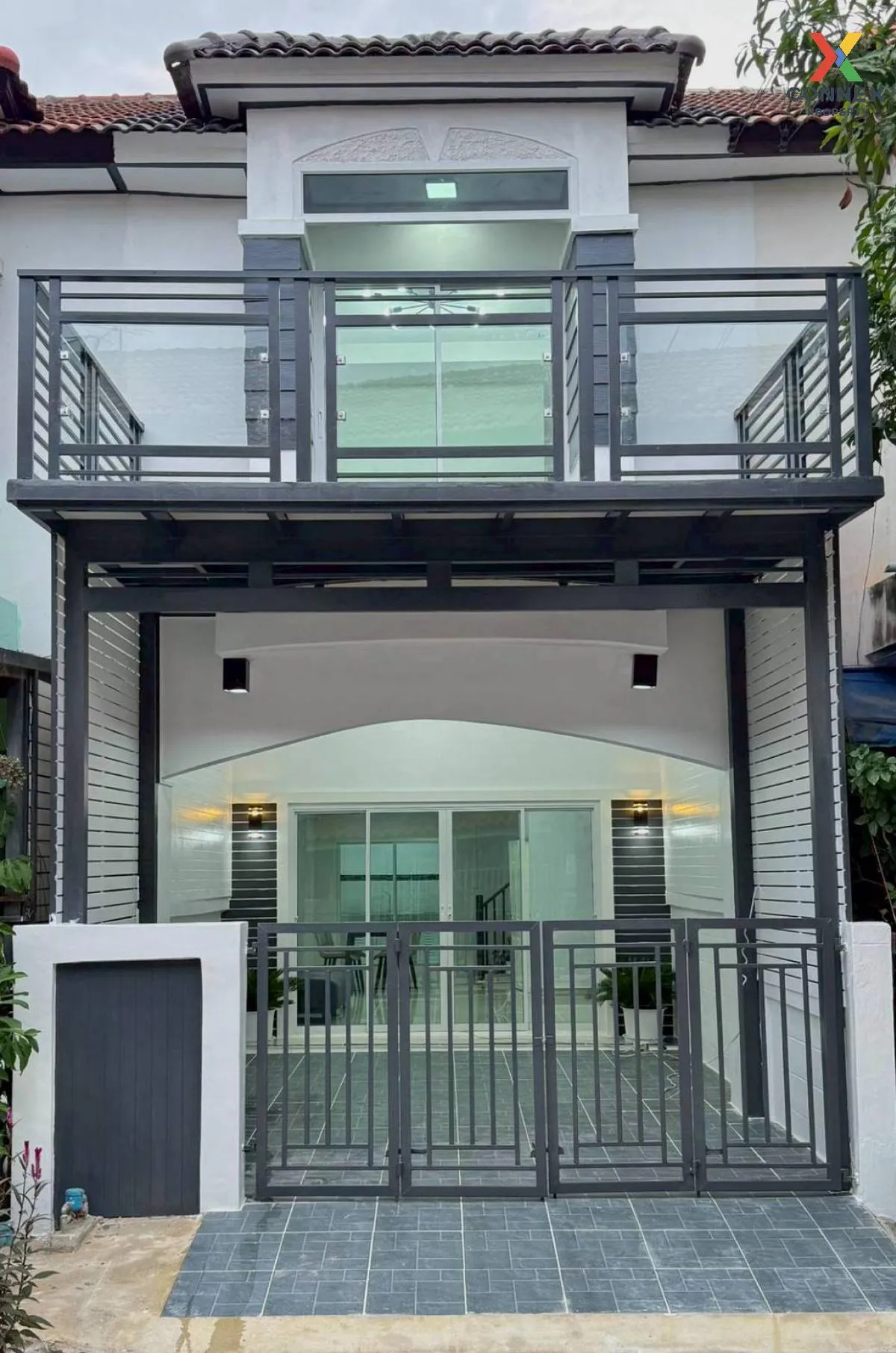 ขายทาวน์เฮ้าส์/ทาวน์โฮม  บ้านปิยวรารมย์ 3 รีโนเวทใหม่ ไทรน้อย ไทร 1