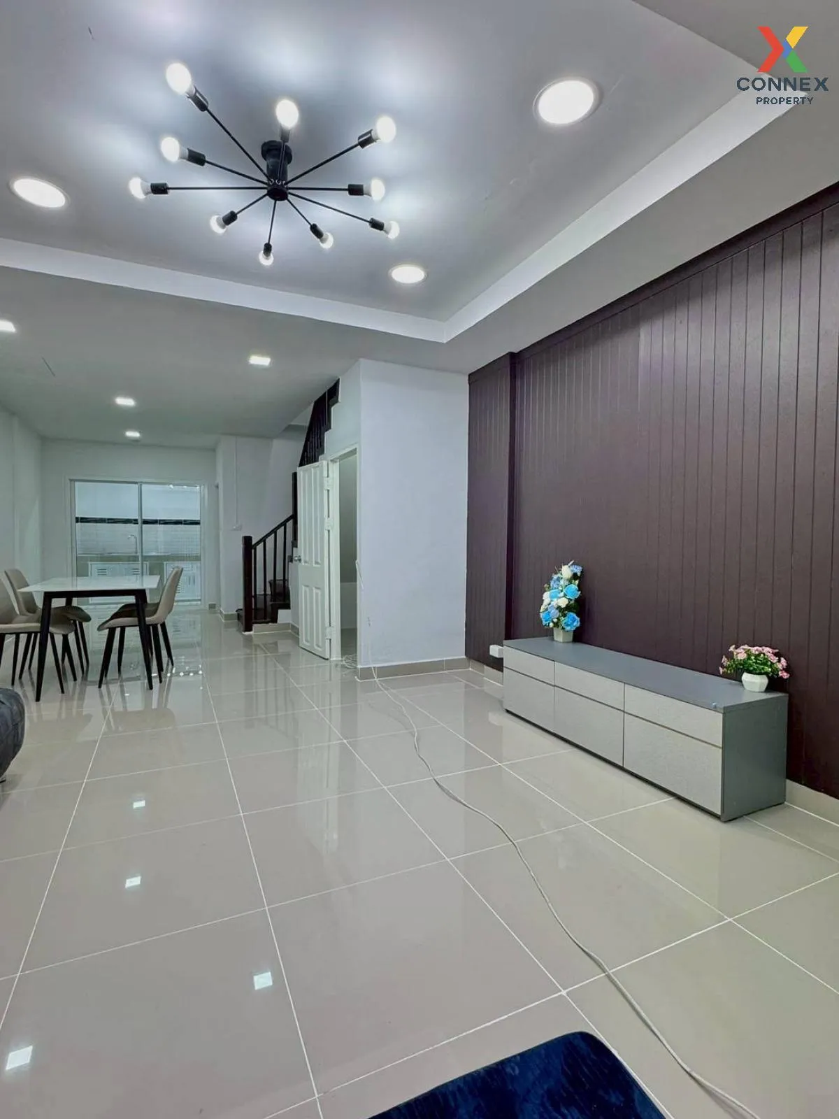 ขายทาวน์เฮ้าส์/ทาวน์โฮม  บ้านปิยวรารมย์ 3 รีโนเวทใหม่ ไทรน้อย ไทร 4